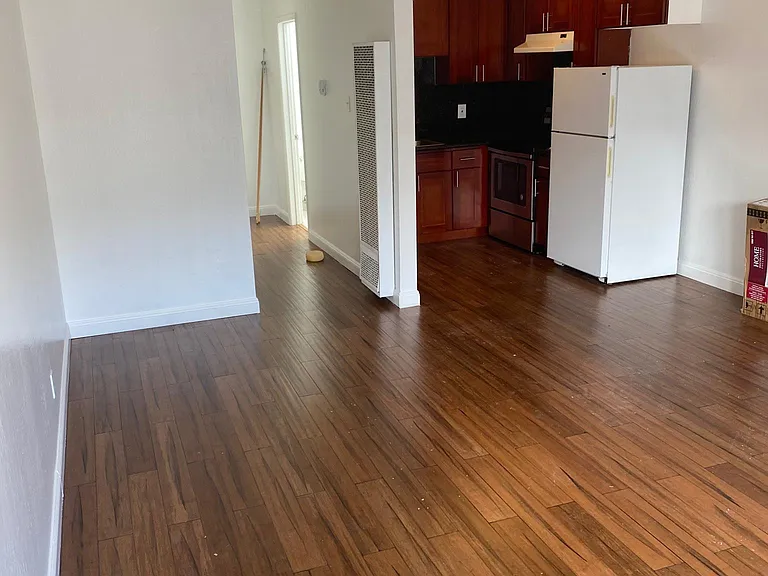 Bedroom/Living room
