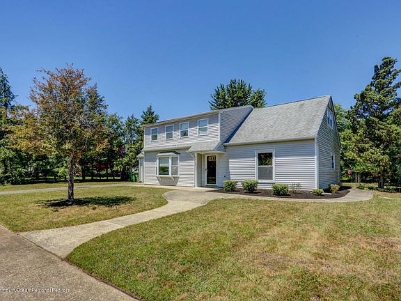 2nd image of 134 Brill St
