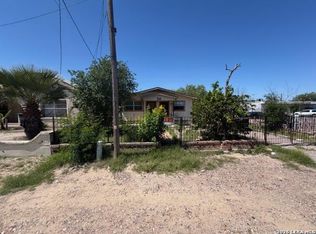 1552 EL INDIO HWY, Eagle Pass, TX 78852