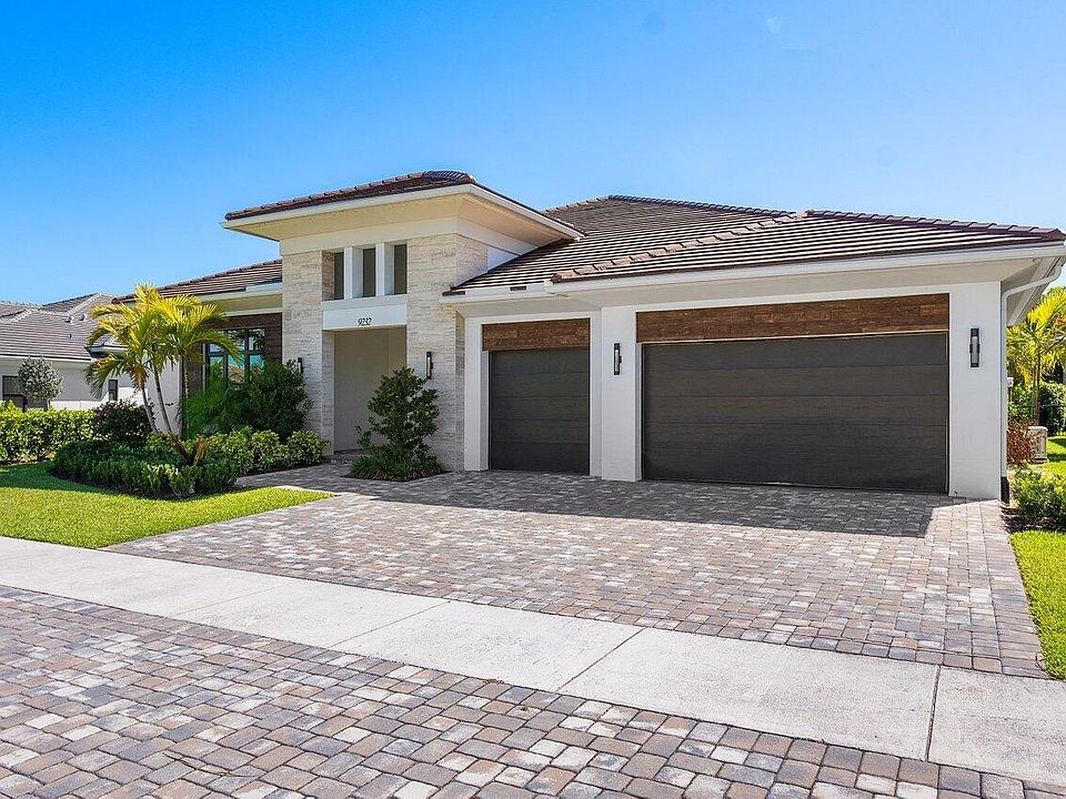 1st image of 9232 Coral Isles Circle