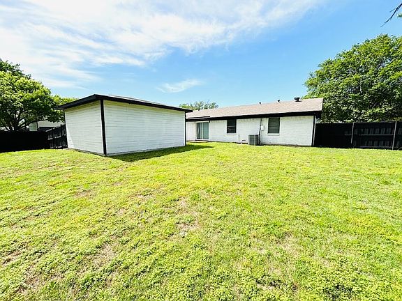 4th image of 13906 Janwood Ln