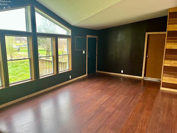 2nd image of 1493 Butler Rd