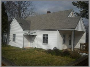 209 Greyson St, Martinsville, VA 24112