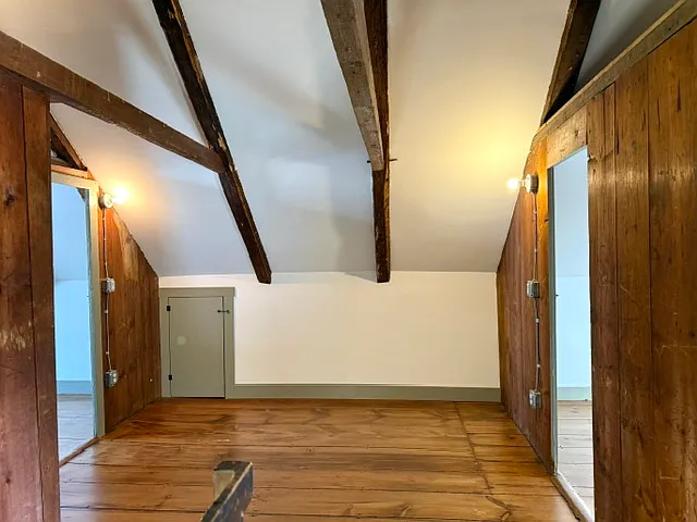 166 Old Providence Rd — Photo 14