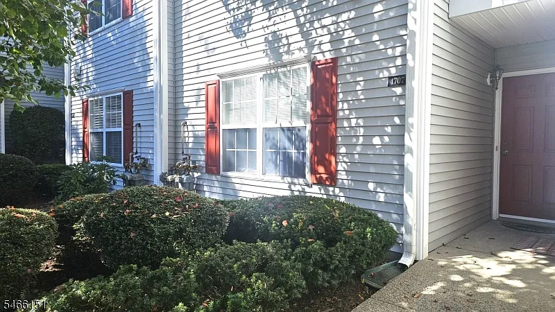 1 bed, 1.0 bath, $2,250 — Photo 3