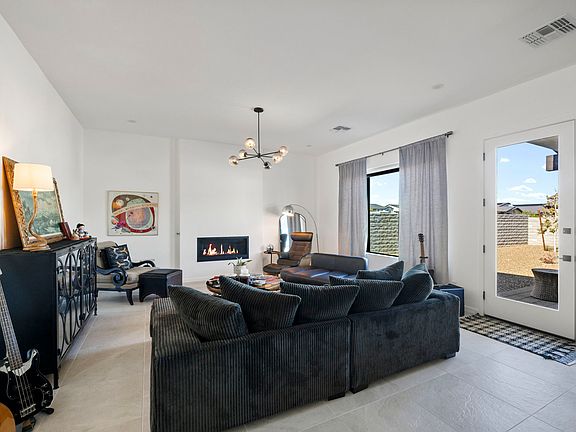 Modern linear fireplace!