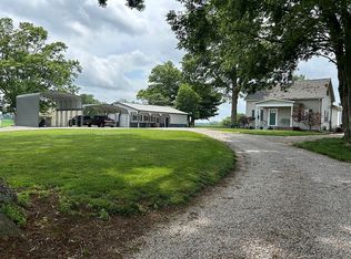 6201 Springfield Rd, Wadesville, IN 47638