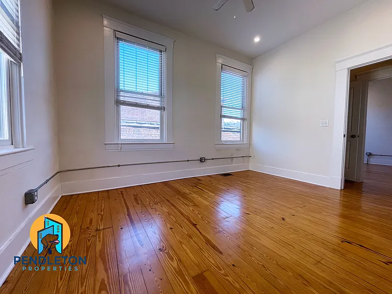 514 E 12th St #3 — Photo 18