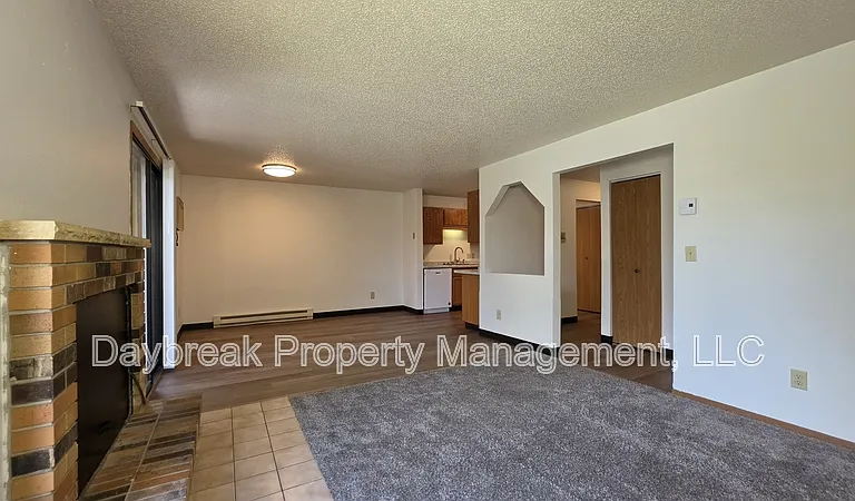 3402 15th Ave S #201 — Photo 3