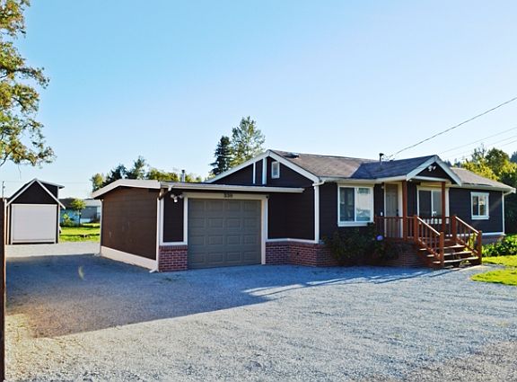 2nd image of 330 5th Ave N