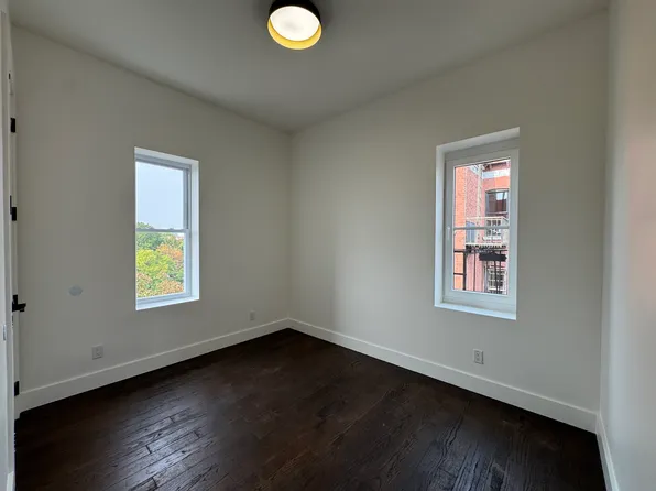 272 Hoboken Avenue image 6 of 9