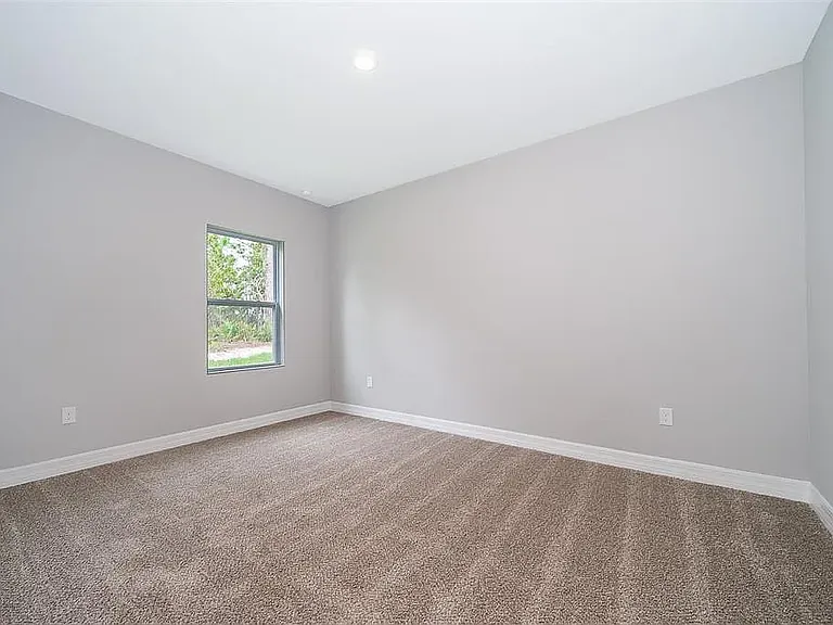 5574 SW 128th Pl — Photo 19