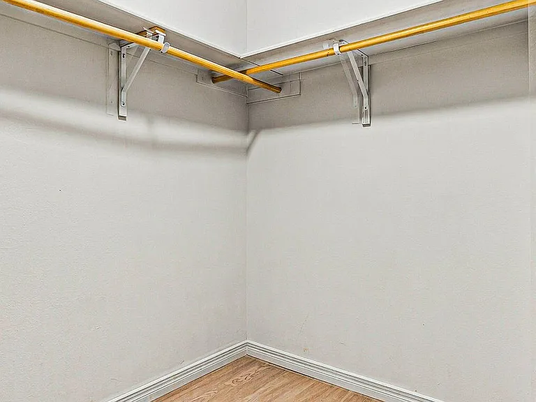 1089 Indigo Sky St — Photo 23