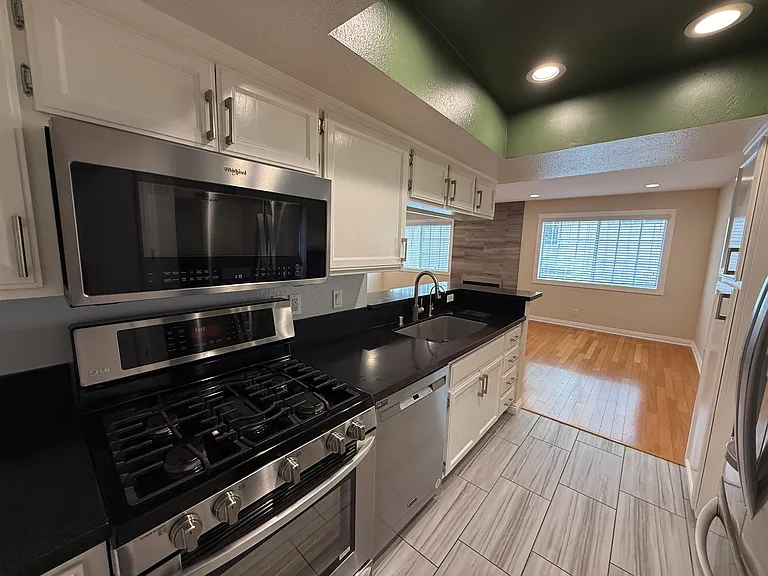 4249 Longridge Ave #104 — Photo 6