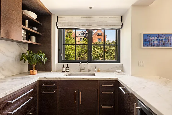 Kitchen, photo 2