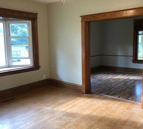 Dining Room (1)