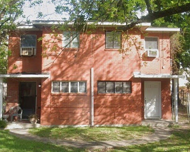 1st image of 7417 Moline St