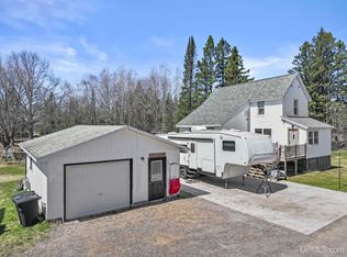 58769 Center St, Calumet, MI 49913