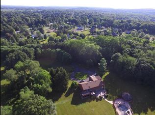 0103 Broad St, Kinderhook, NY 12106