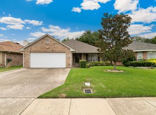 3222 Woodbrook Ct, Irving, TX 75061