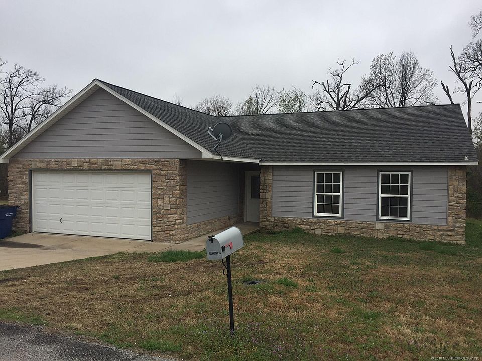 1st image of 1158 N Hickory Ln