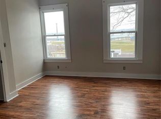 443 E 3rd St, Alton, IL 62002