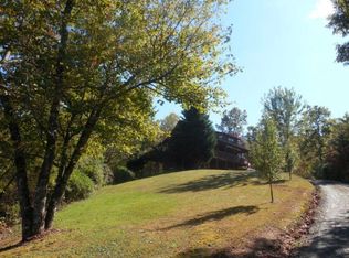 2229 Hanging Dog Rd, Murphy, NC 28906