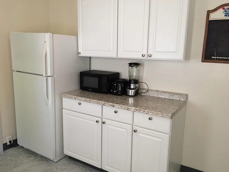 64 S 17th St — Photo 3