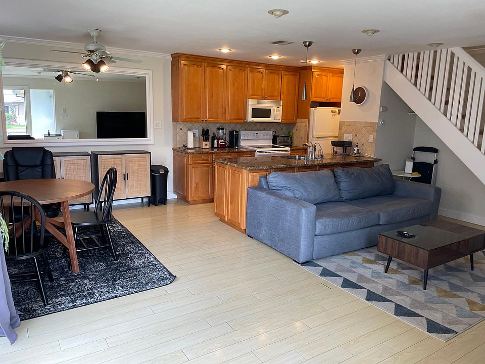1st image of 1343 Shawn Dr Unit 2