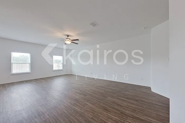 946 Shady Brk — Photo 3