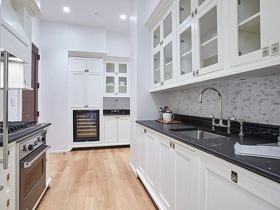 5th image of 1 Central Park S Unit 513