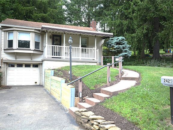 2nd image of 2425 Hampton Ave