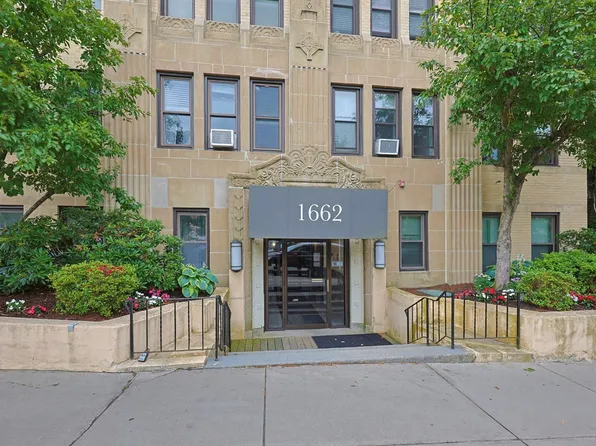 1662 Commonwealth Ave APT 43, Brighton, MA 02135