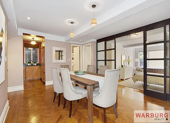 Sold by Warburg | media 27