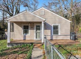 409 S Maple St, Dallas, NC 28034