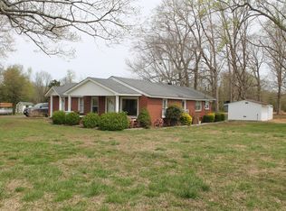625 Highland Ridge Rd, Estill Springs, TN 37330