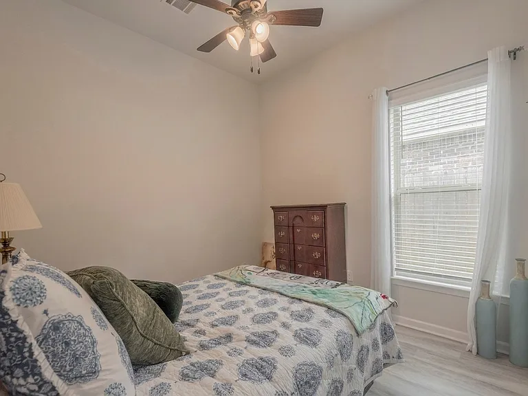 1201 Rustic Pine Dr — Photo 12