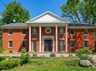 17 Old English Ln, Markham, ON L3T 2V1