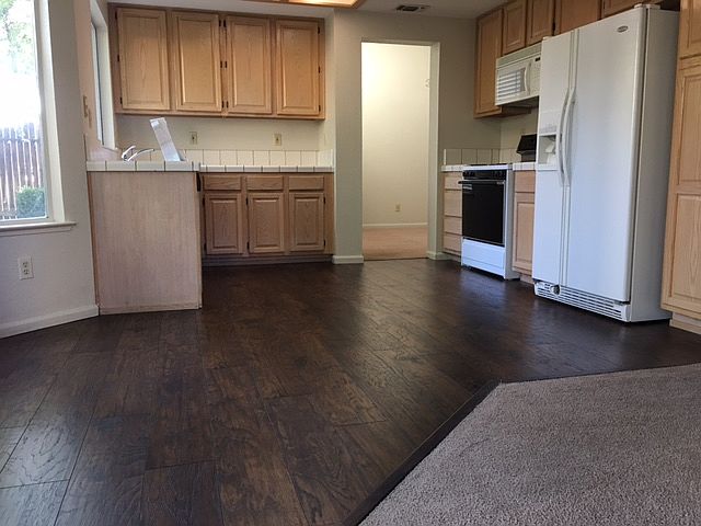 2nd image of 1704 Pinion Dr