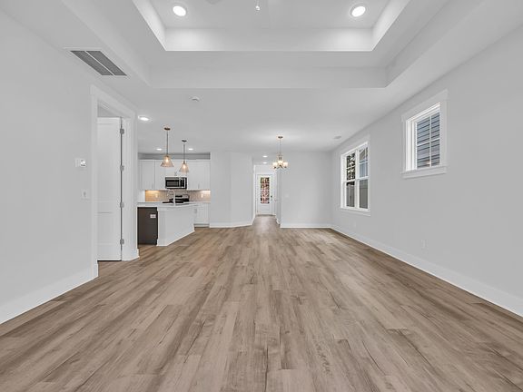 5th image of 1549 Coastal Cove Ln
