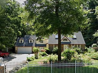 4 Rogler Farm Rd, Smithfield, RI 02917