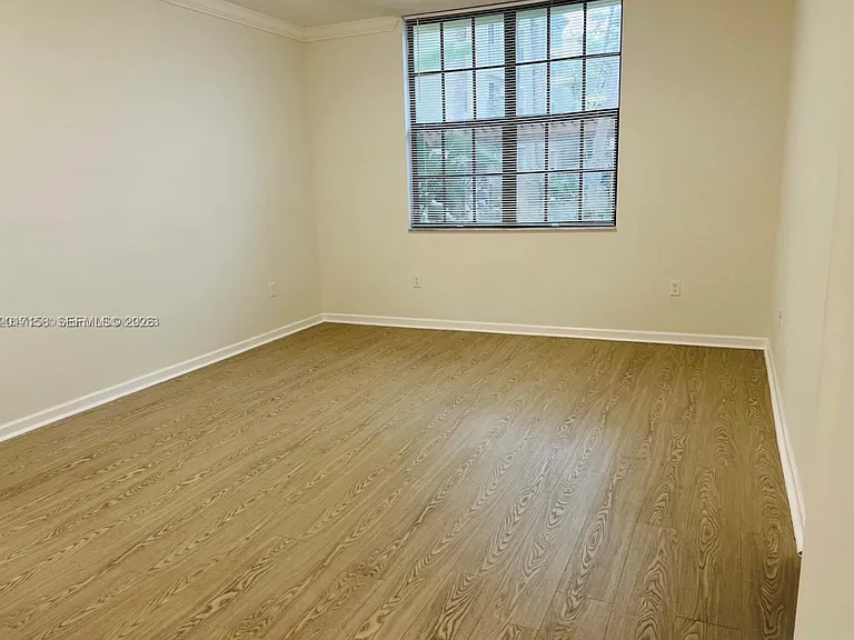 1900 Van Buren St #111B — Photo 20