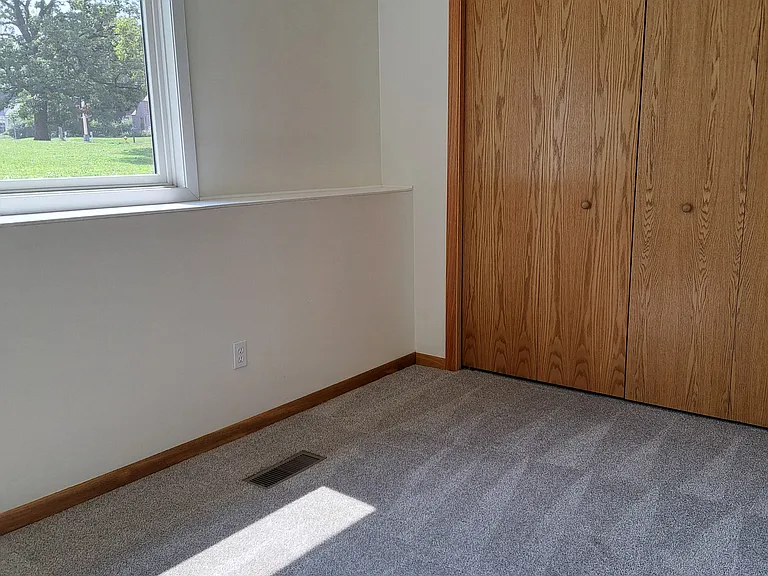 2276 Cowern Pl E — Photo 10