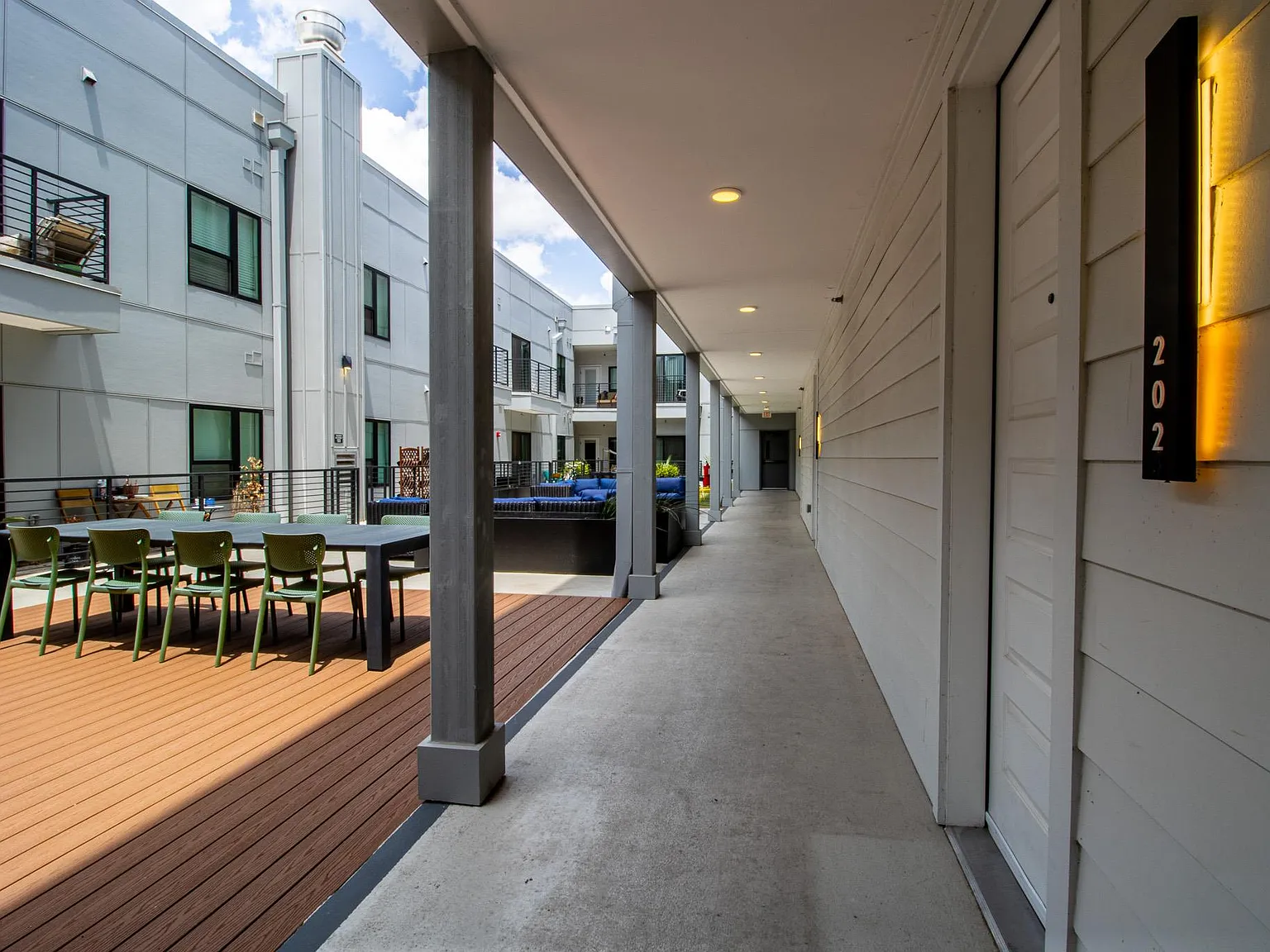 1 bed, 1.0 bath, 665 sqft, $1,750 — Photo 3