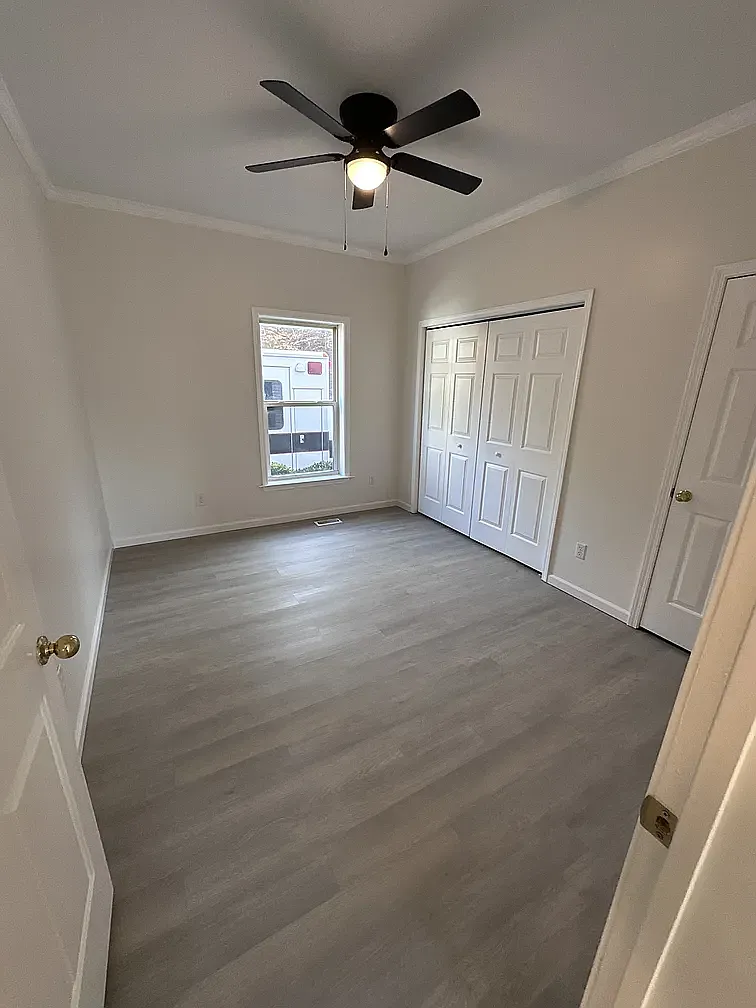 52 Smith Road - A — Photo 3