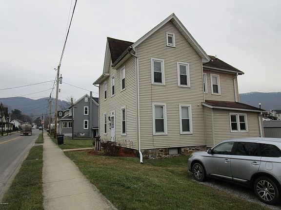 2nd image of 230 Main St