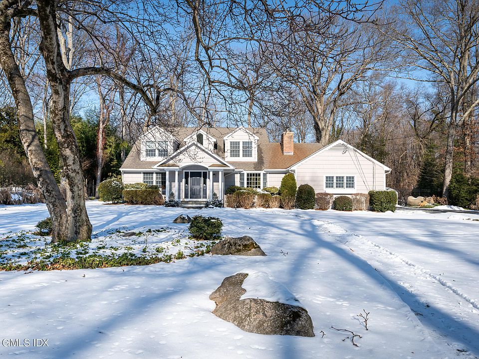 1st image of 114 Blueberry Dr