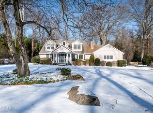 114 Blueberry Dr, Stamford, CT 06902