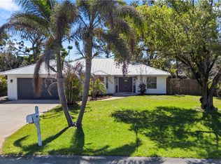550 11th Ave, Vero Beach, FL 32962