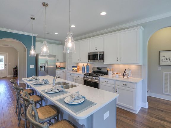 4th image of 376 Cloverbrook Way Lot Ct583